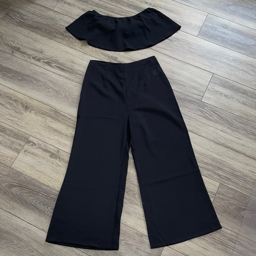 Superdown black 2 piece pant set. Worn once